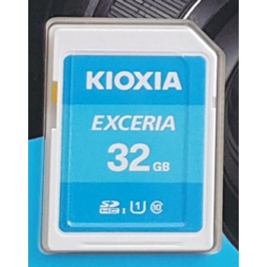 Thẻ Nhớ SDHC KIOXIA EXCERIA 32Gb class 10 100Mb/s